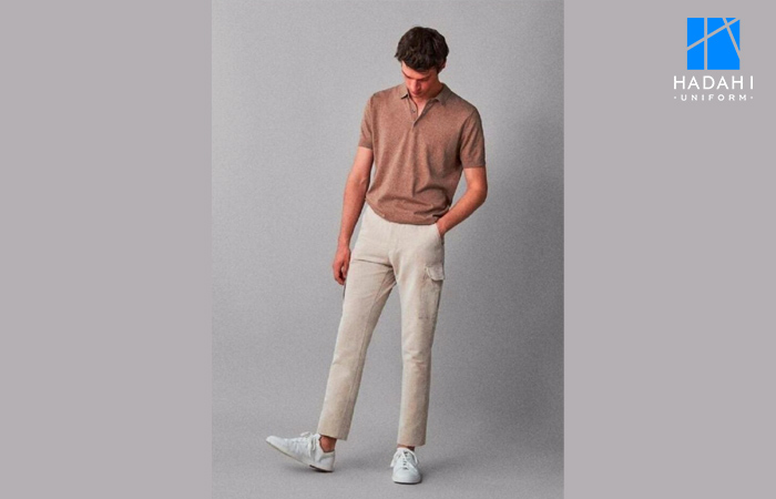 Áo polo phối cùng với quần tây