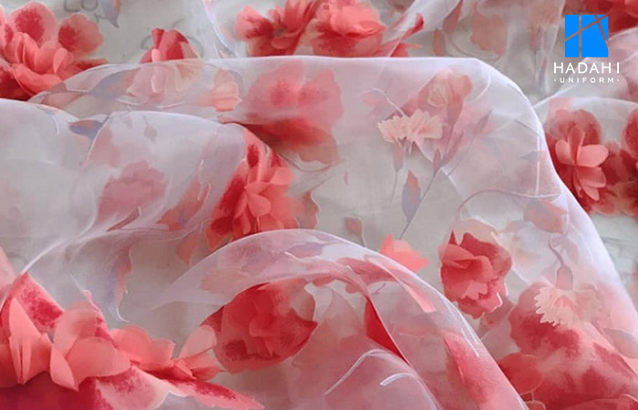 Satin, voan và tweed - không làm bạn thất vọng