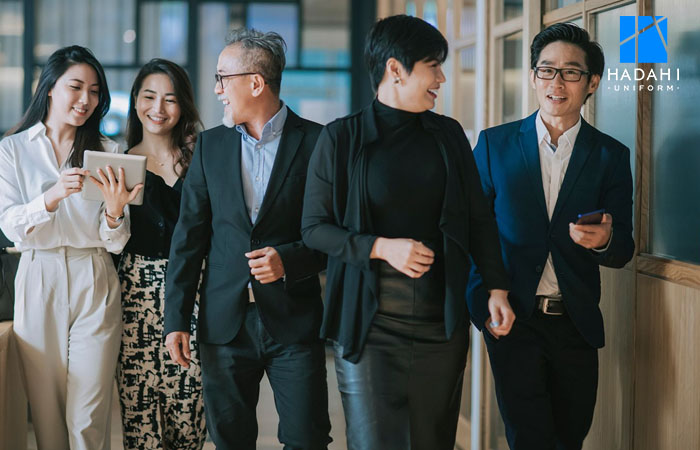 top những mẫu áo công sở được cập nhật mới nhất năm 2024