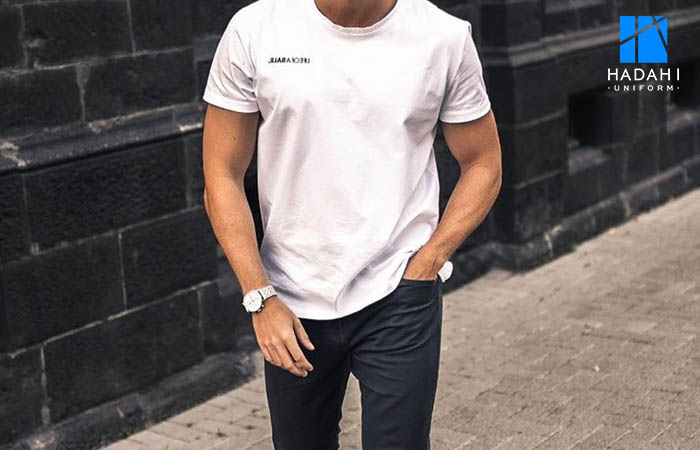 Phối áo pull nam mix cùng quần jean