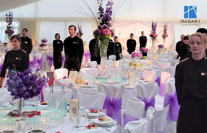 Có sự kết hợp hài hòa giữa màu sắc và họa tiết trong tổng thể