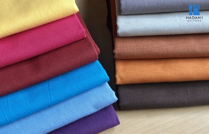 Yếu Tố Ảnh Hưởng Đến Giá May Áo Đồng Phục Bạn Nên Biết