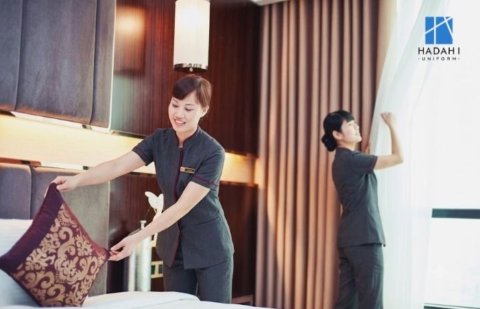 Tham khảo công thức tính số lượng đồng phục buồng phòng