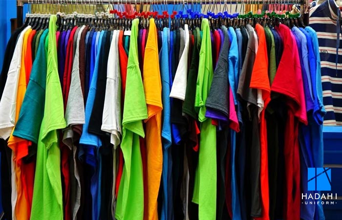 Các Sai Lầm Cần Tránh Khi Chọn Màu Áo Đồng Phục