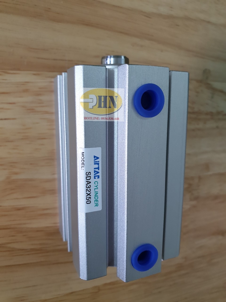 Xi lanh AIRTAC SDA32x50
