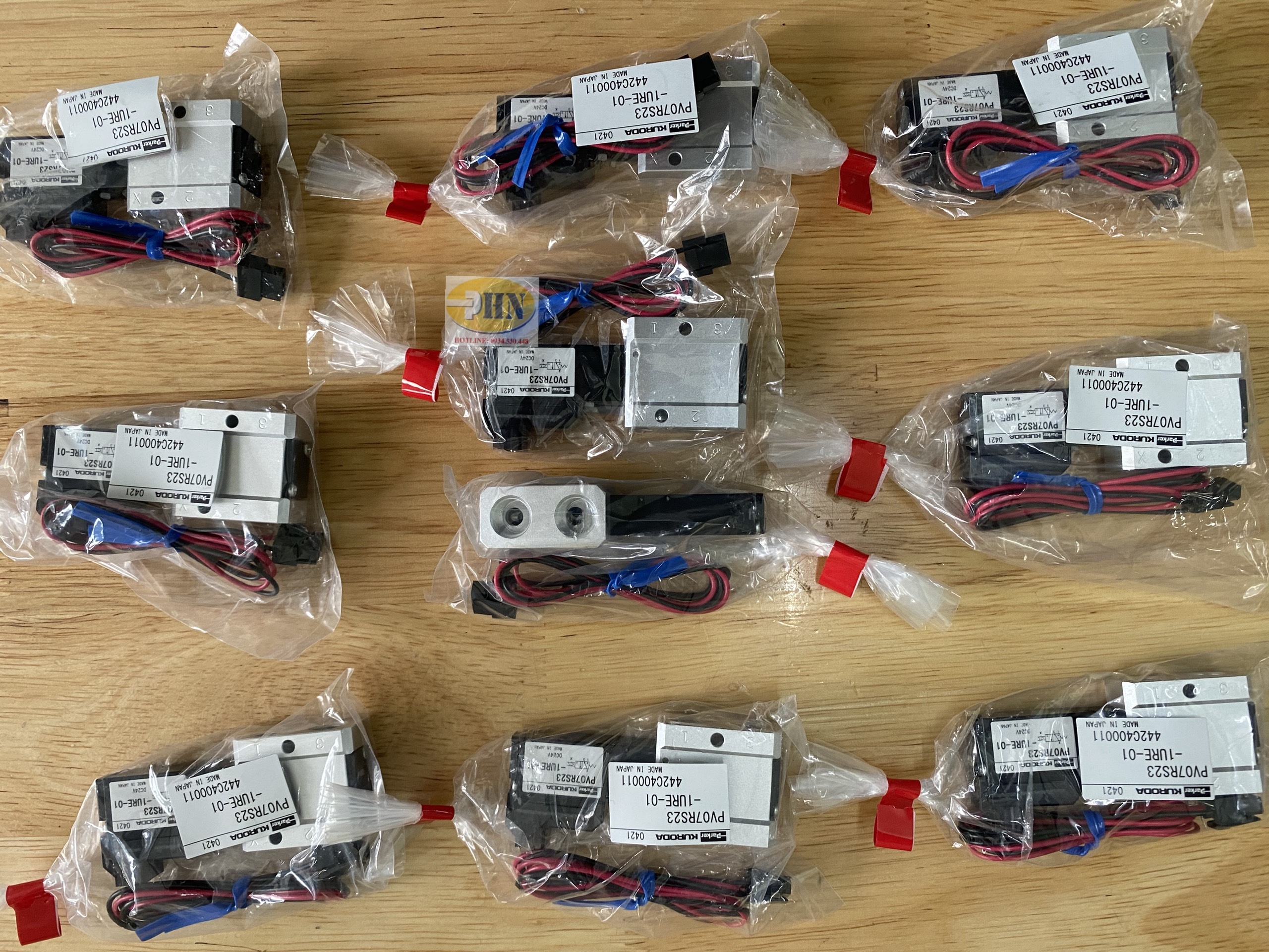 PV07RS23-1URE-01 (2)