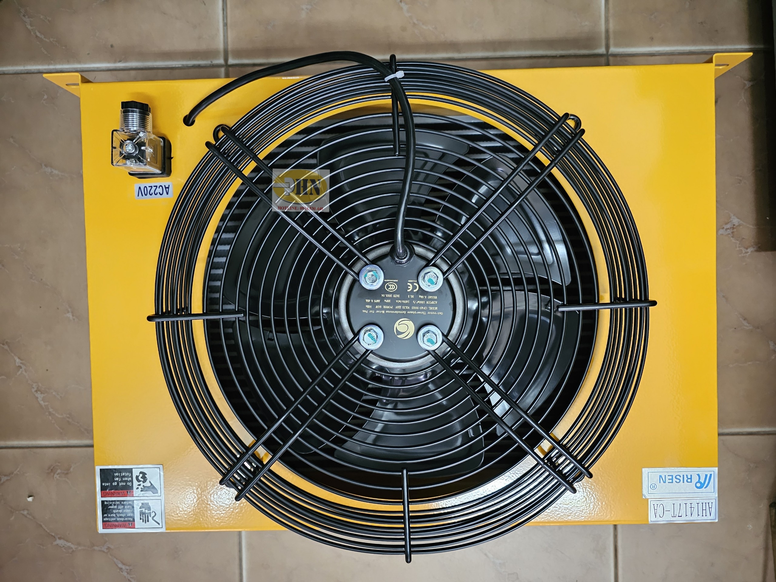 Quạt Làm Mát Dầu AH1417T-AC 150L
