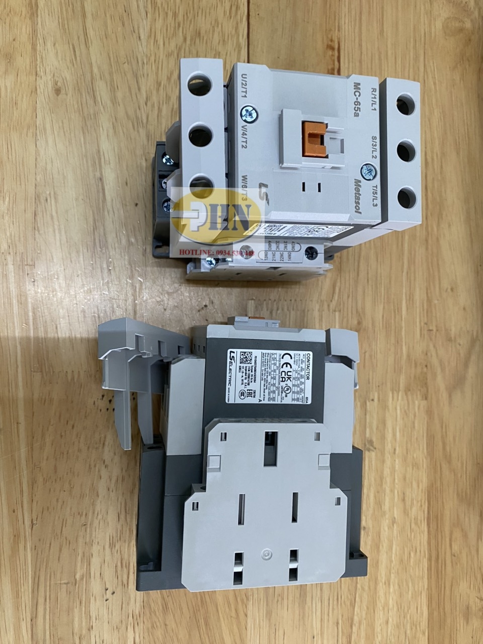 Khởi động từ MC-65A