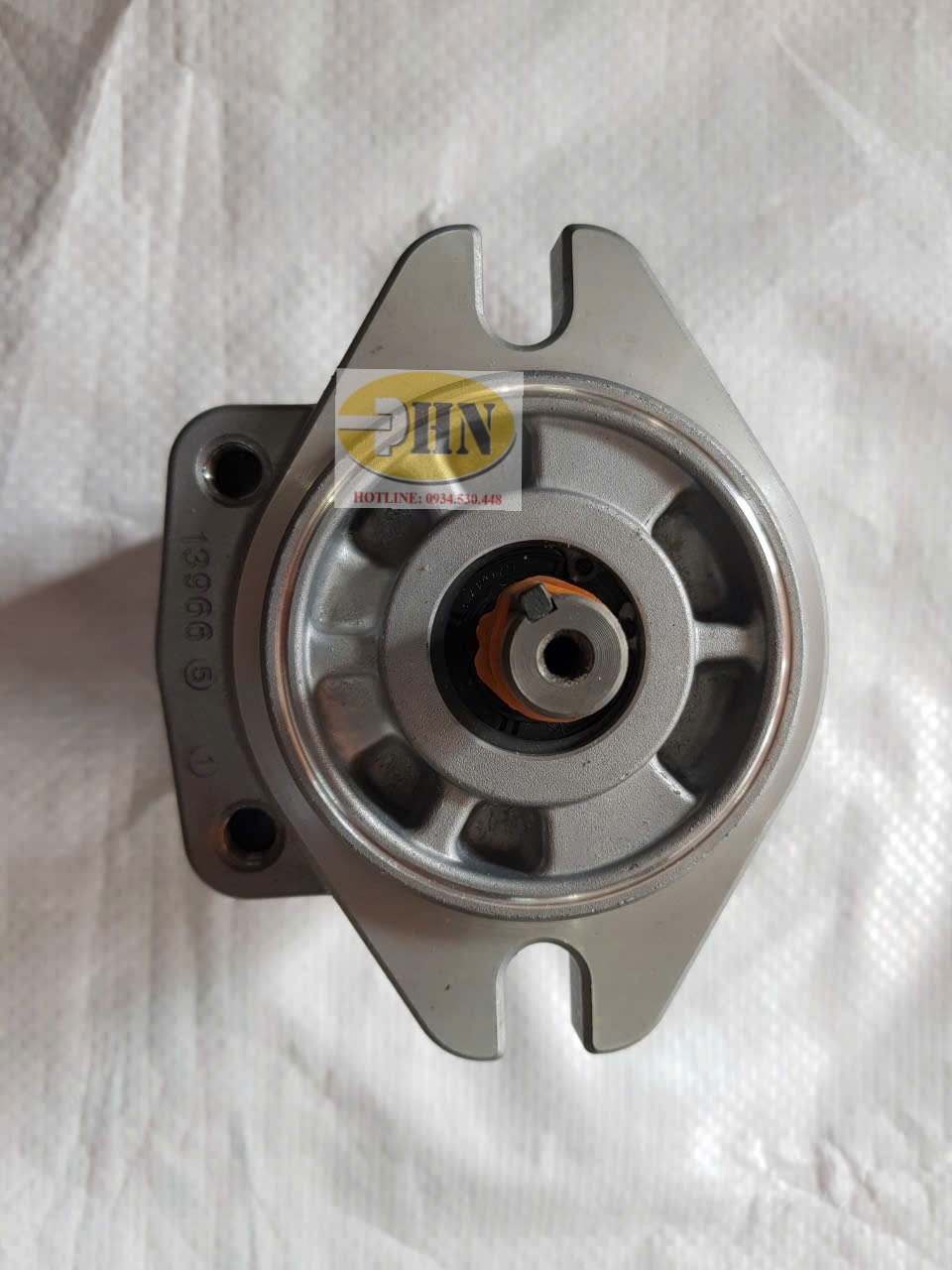 YP15A-11R443