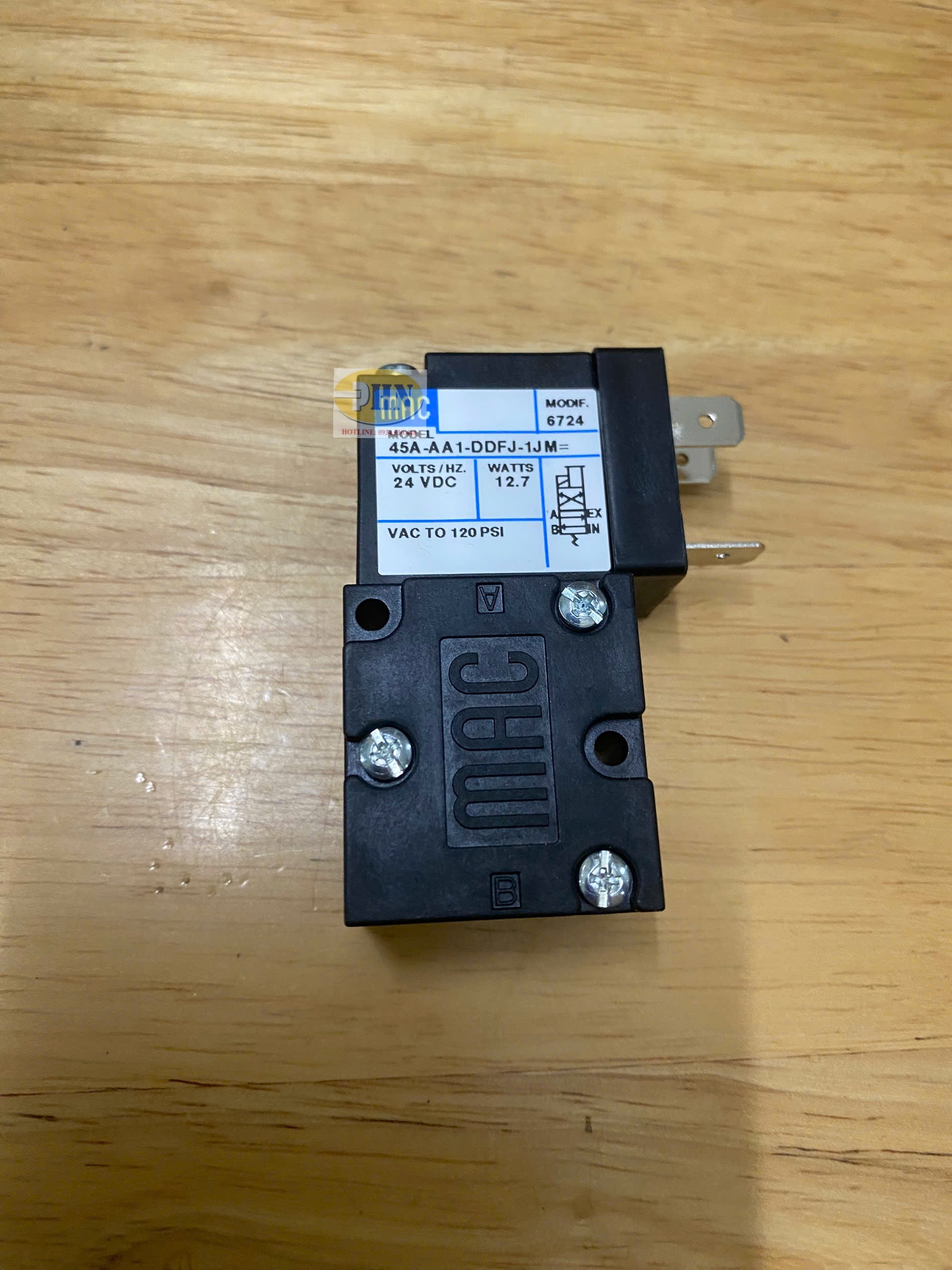 Van 45A-AA1-DDFJ-1JM