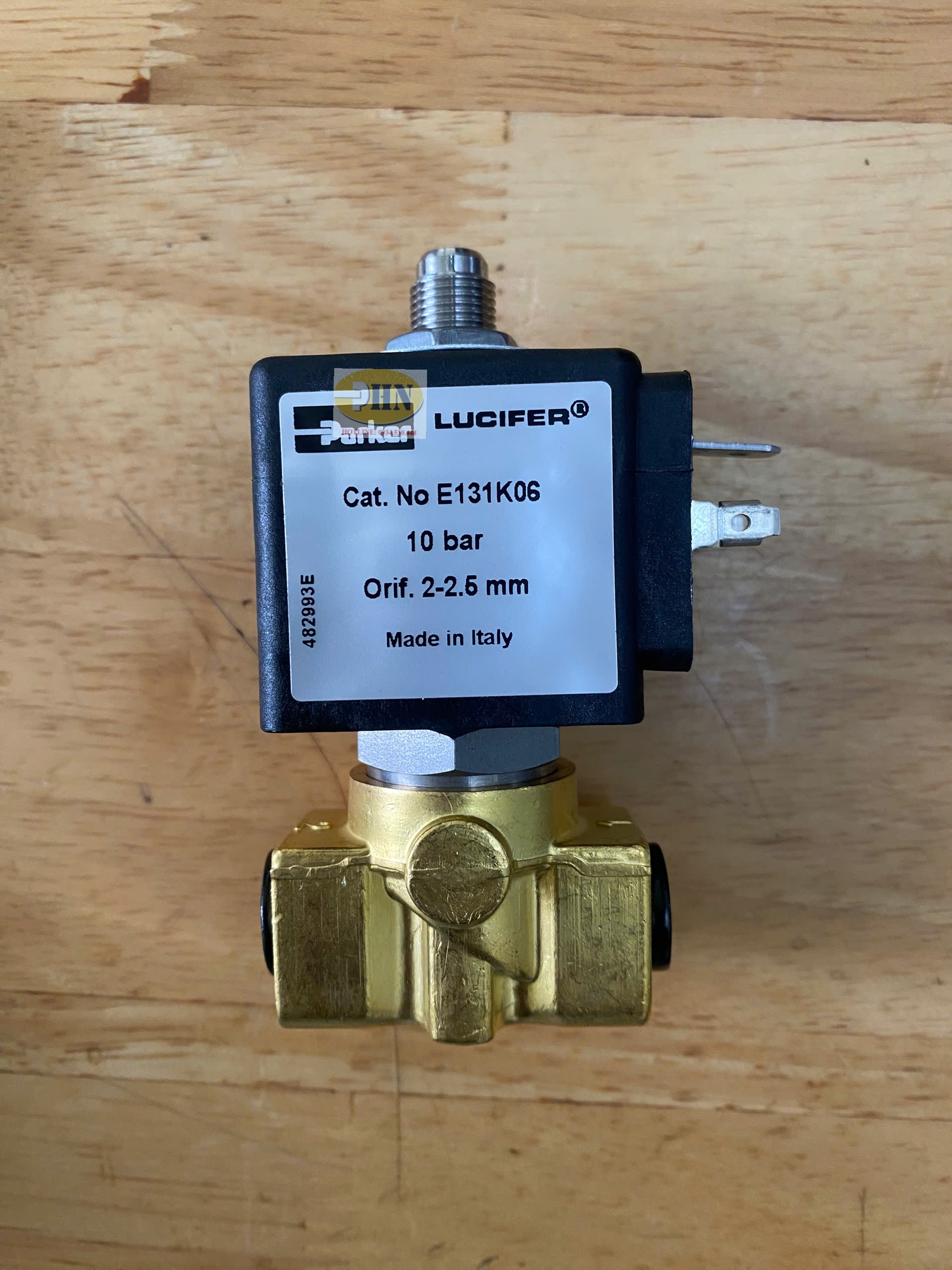 Van E131K06-2995-481865C2