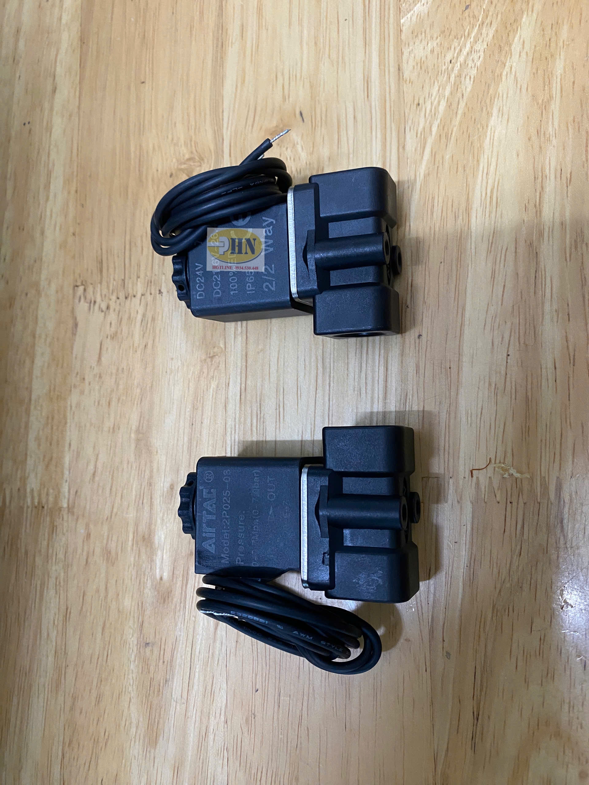 Van điện từ 2P025-08B