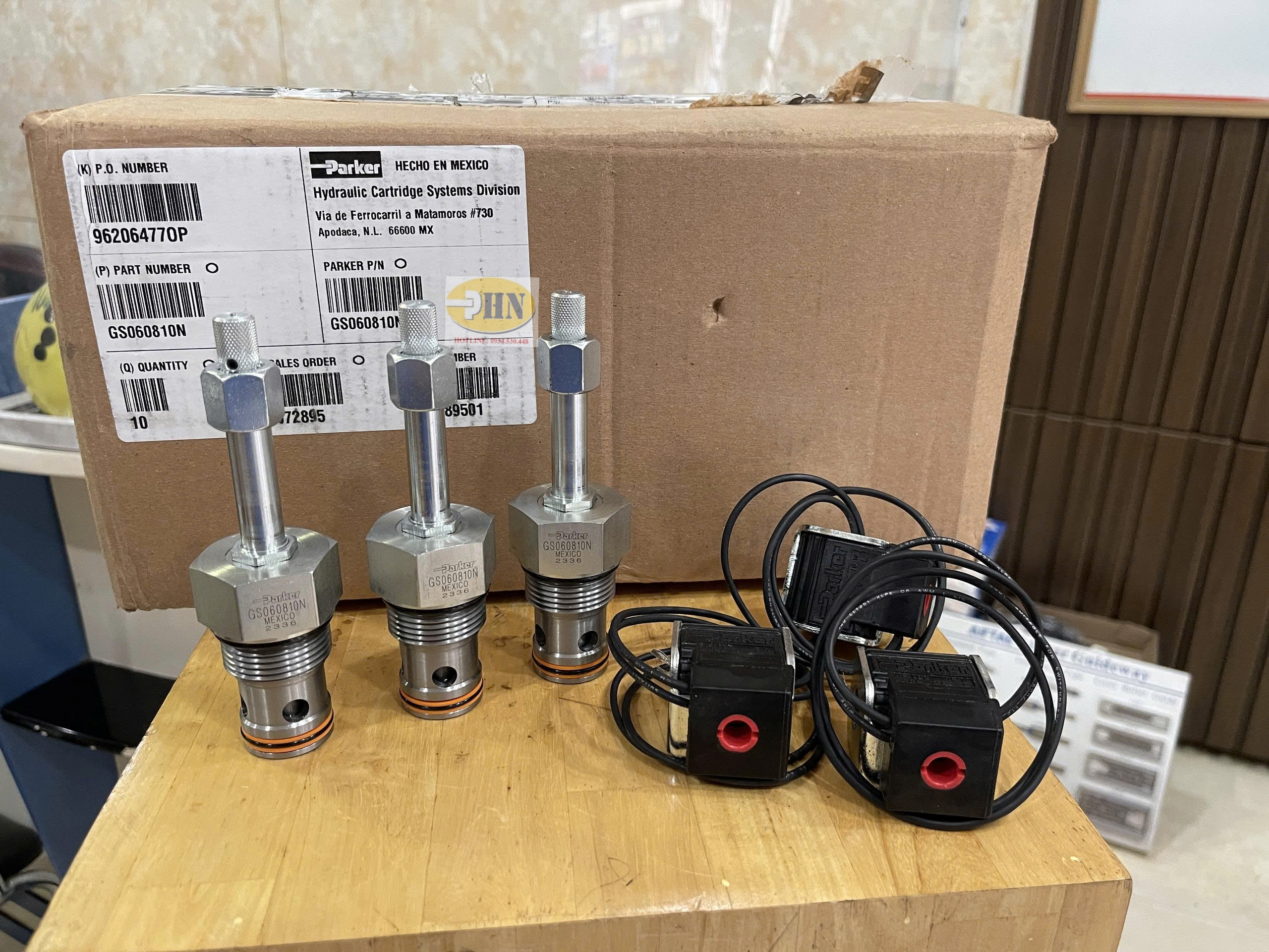 Van GS060810N-12V