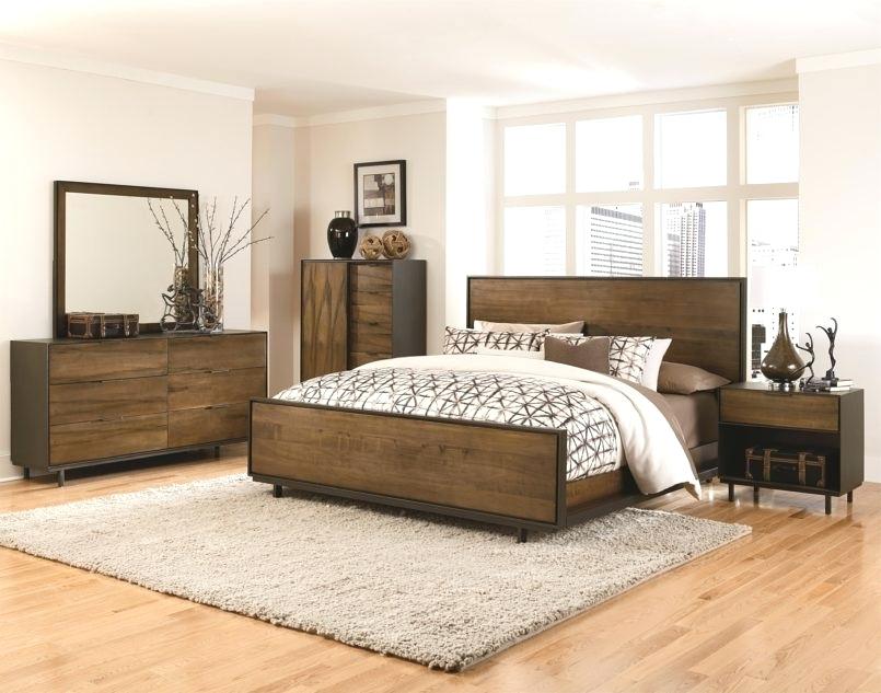 Giường cổ điển