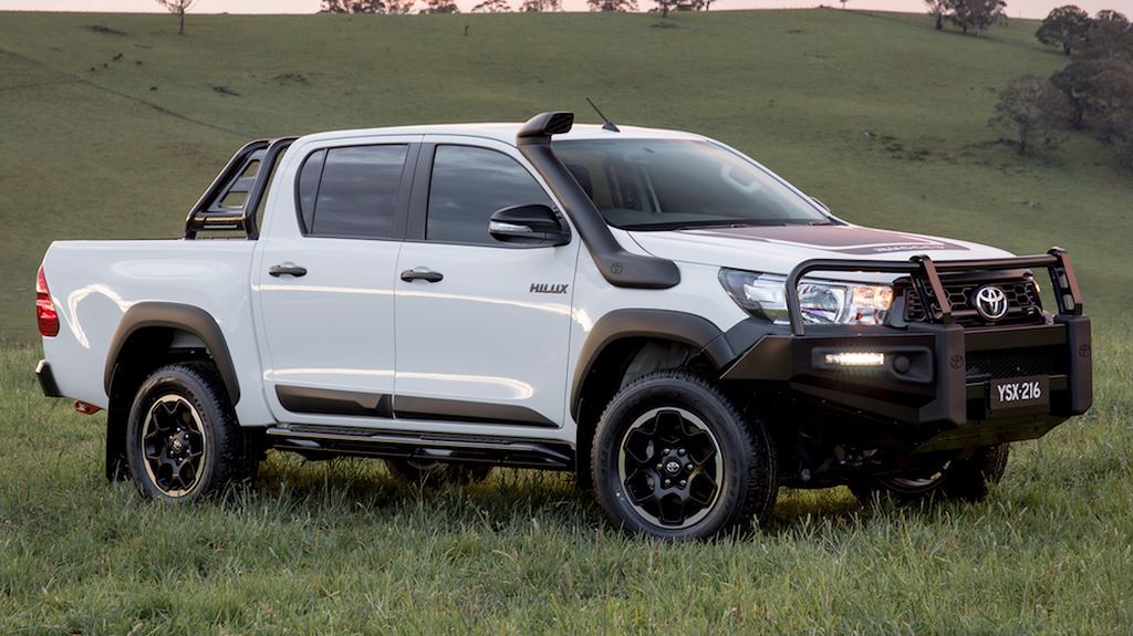 PHỤ KIỆN TOYOTA HILUX CHẤT LƯỢNG