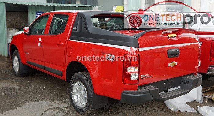 NẮP THÙNG THẤP THỂ THAO XE CHEVROLET COLORADO