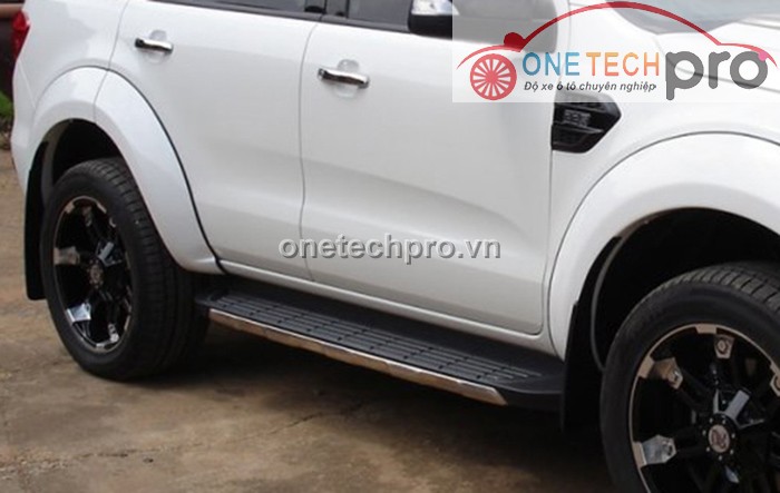 BẬC BƯỚC LÊN XUỐNG XE FORD EVEREST