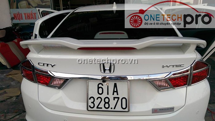 ĐUÔI GIÓ NÓC KÍNH HẬU HONDA CITY