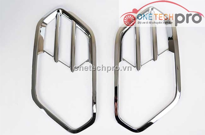 ỐP VIỀN ĐÈN GẦM FORD ESCAPE