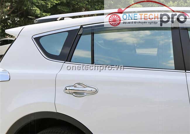 NẸP CHÂN KÍNH INOX TOYOTA RAV 4