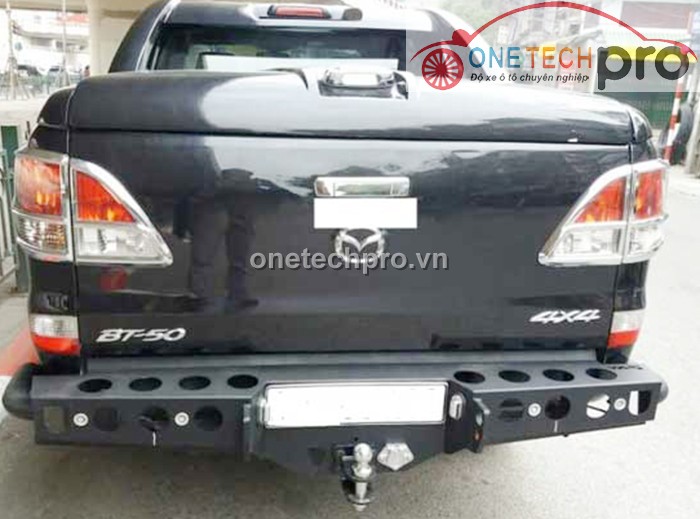 ỐP CẢN SAU XE MAZDA BT 50