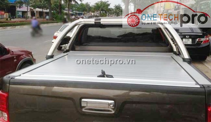 NẮP THÙNG CUỘN CHEVROLET COLORADO