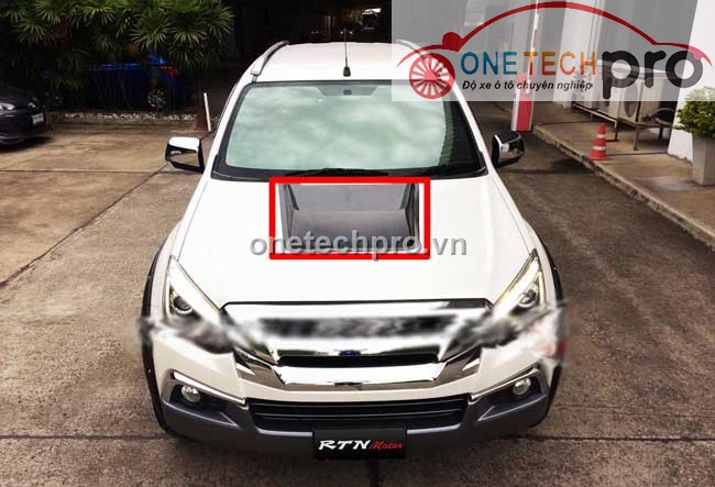 ỐP NẮP CAPO XE BÁN TẢI ISUZU D-MAX