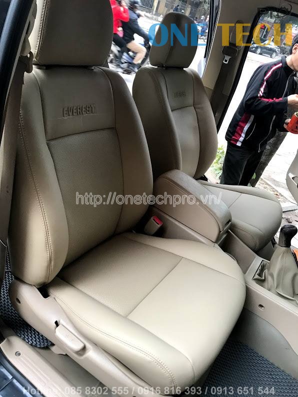 BỌC NỆM GHẾ DA FORD EVEREST