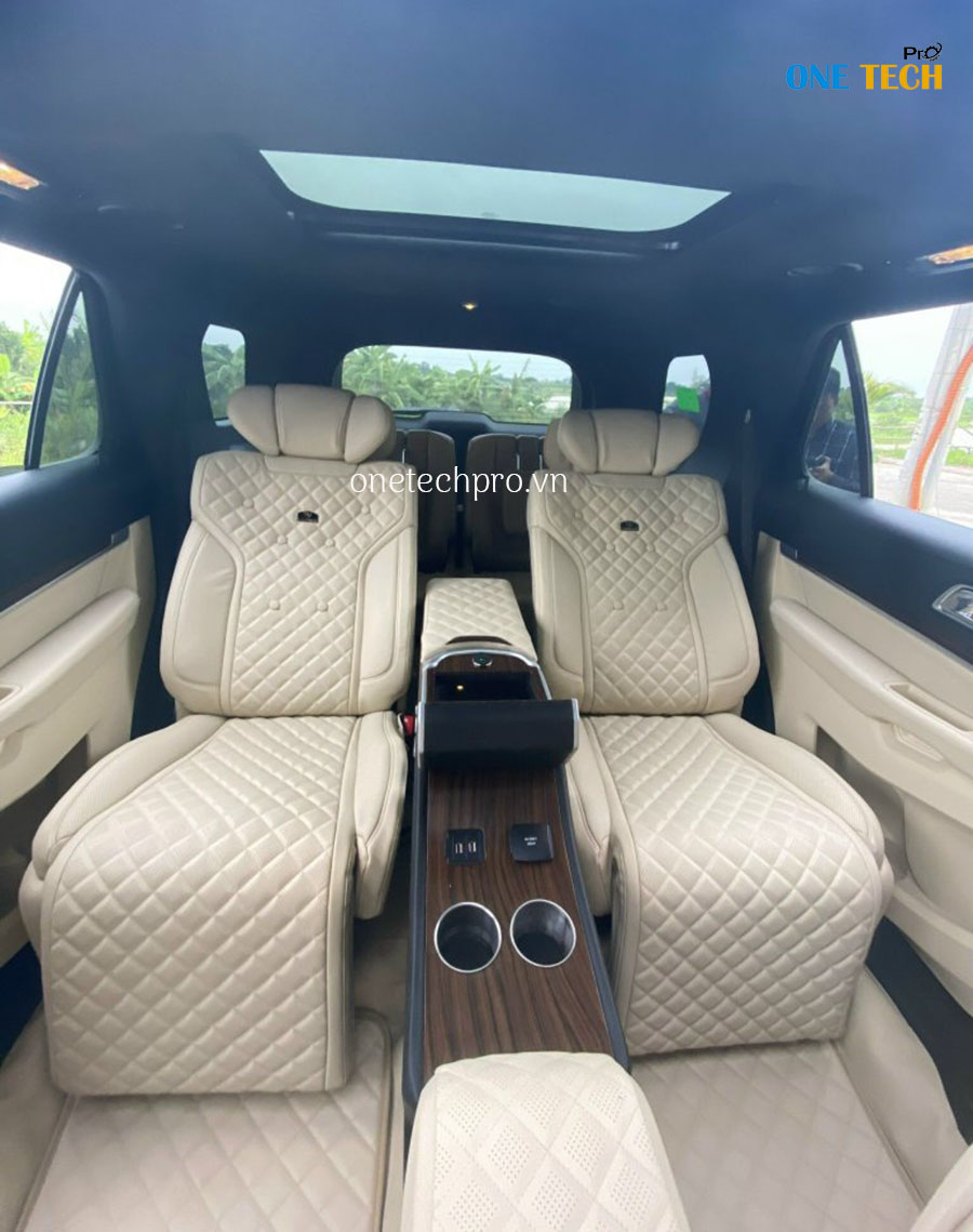 Ford Explorer độ nội thất lên limousine