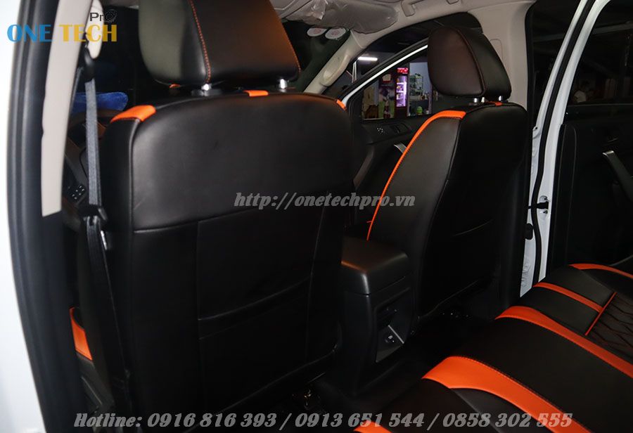 boc-ghe-xe-ford-ranger.jpg