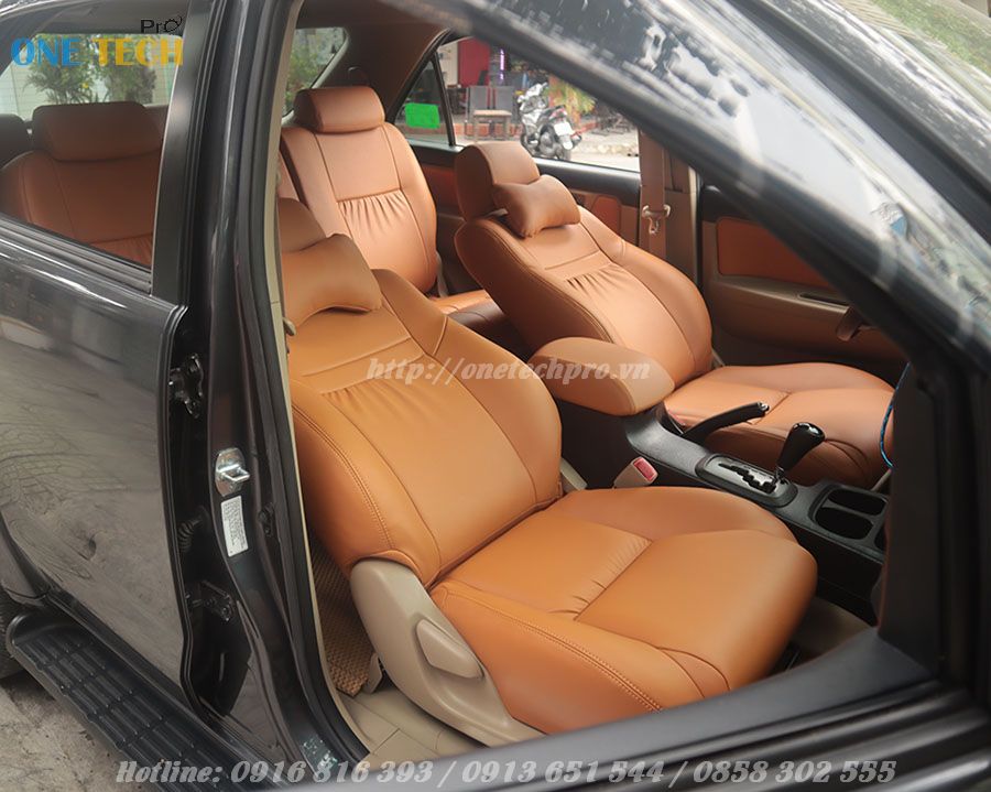 Đổi màu nội thất xe Toyota Fortuner