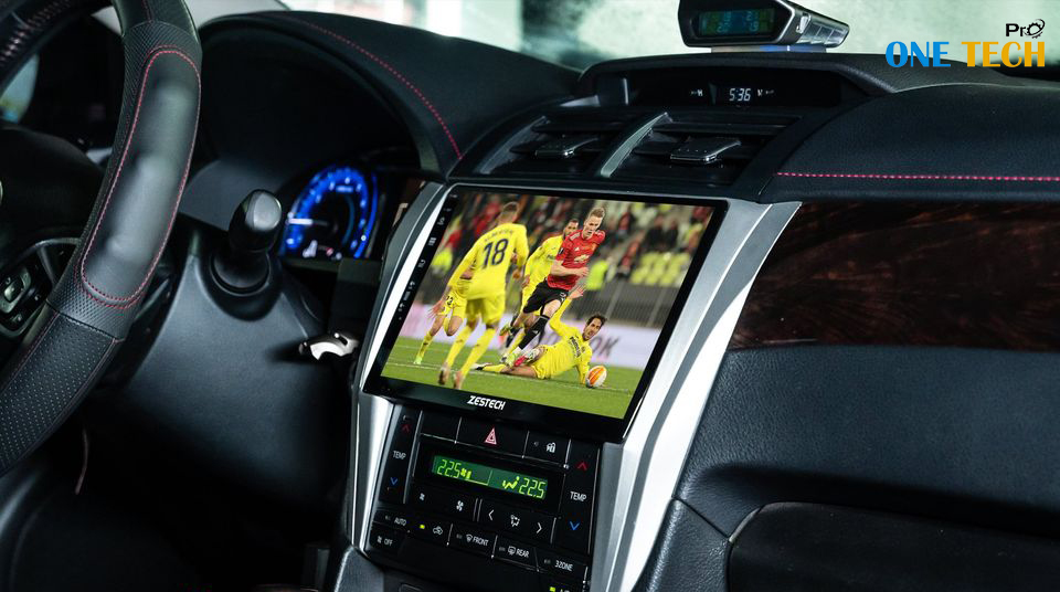 camera-ztech-z500-toyota-camry-1414