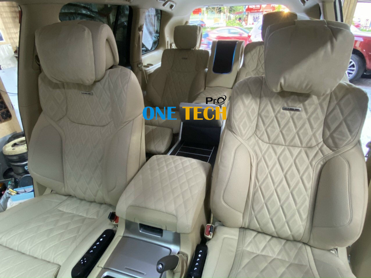 Toyota land cruiser prado độ nội thất xe Limousine