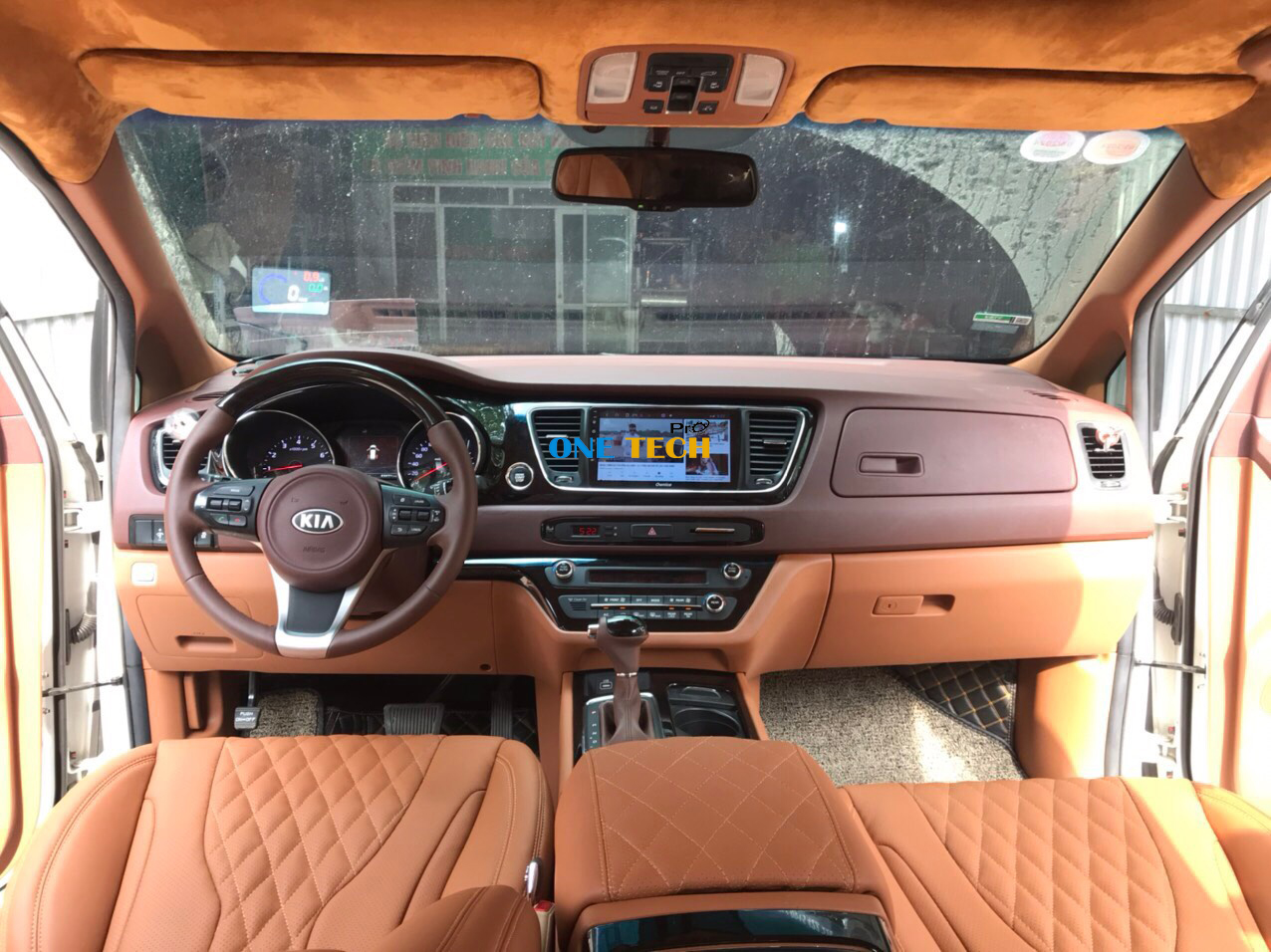 doi-mau-noi-that-xe-kia-sedona