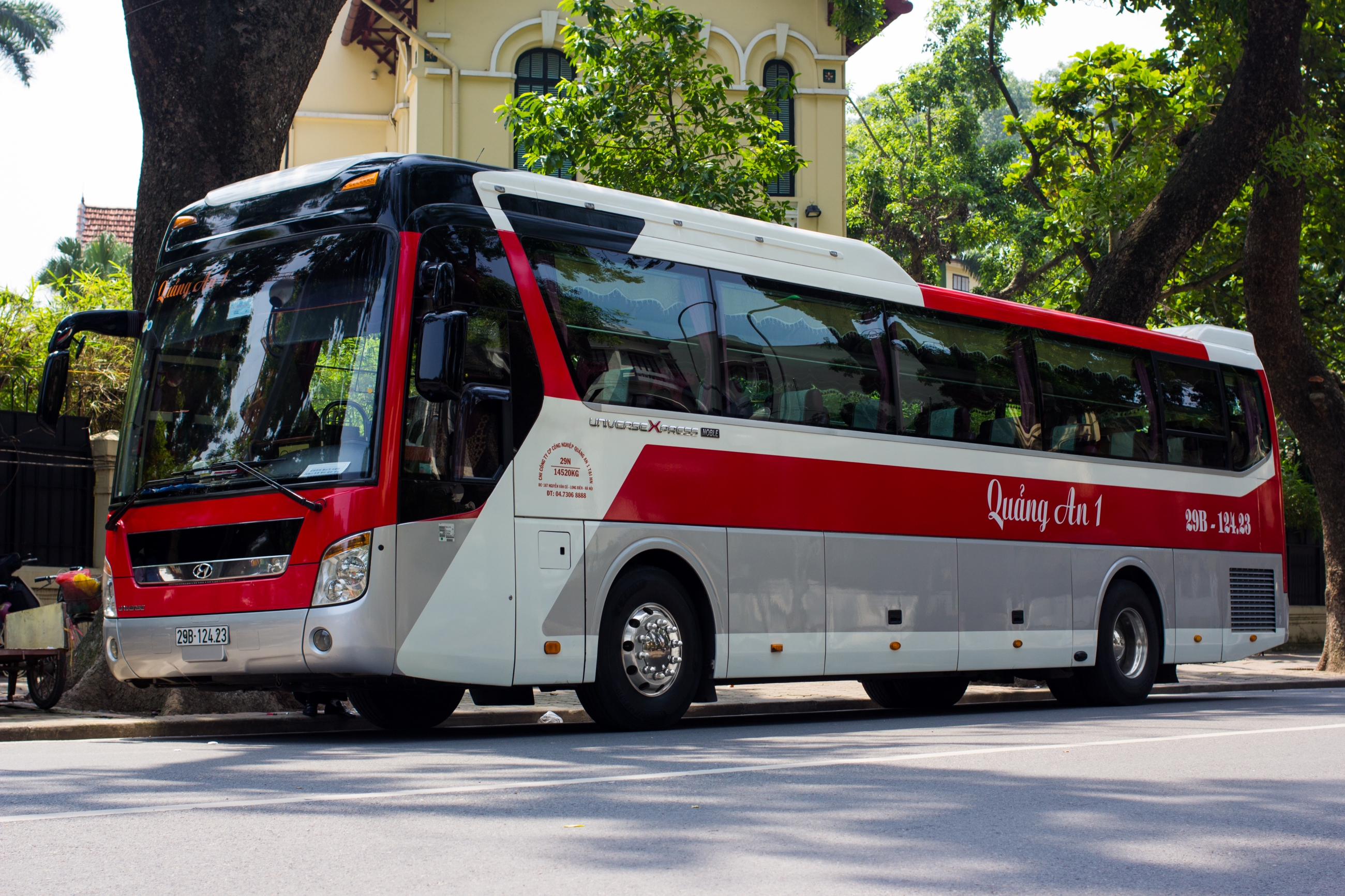 Đưa đón nhân viên