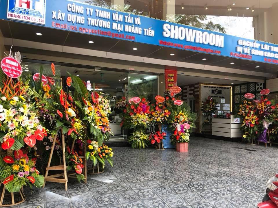 Showroom Hoàng Tiến tầng 1 99 An Trạch