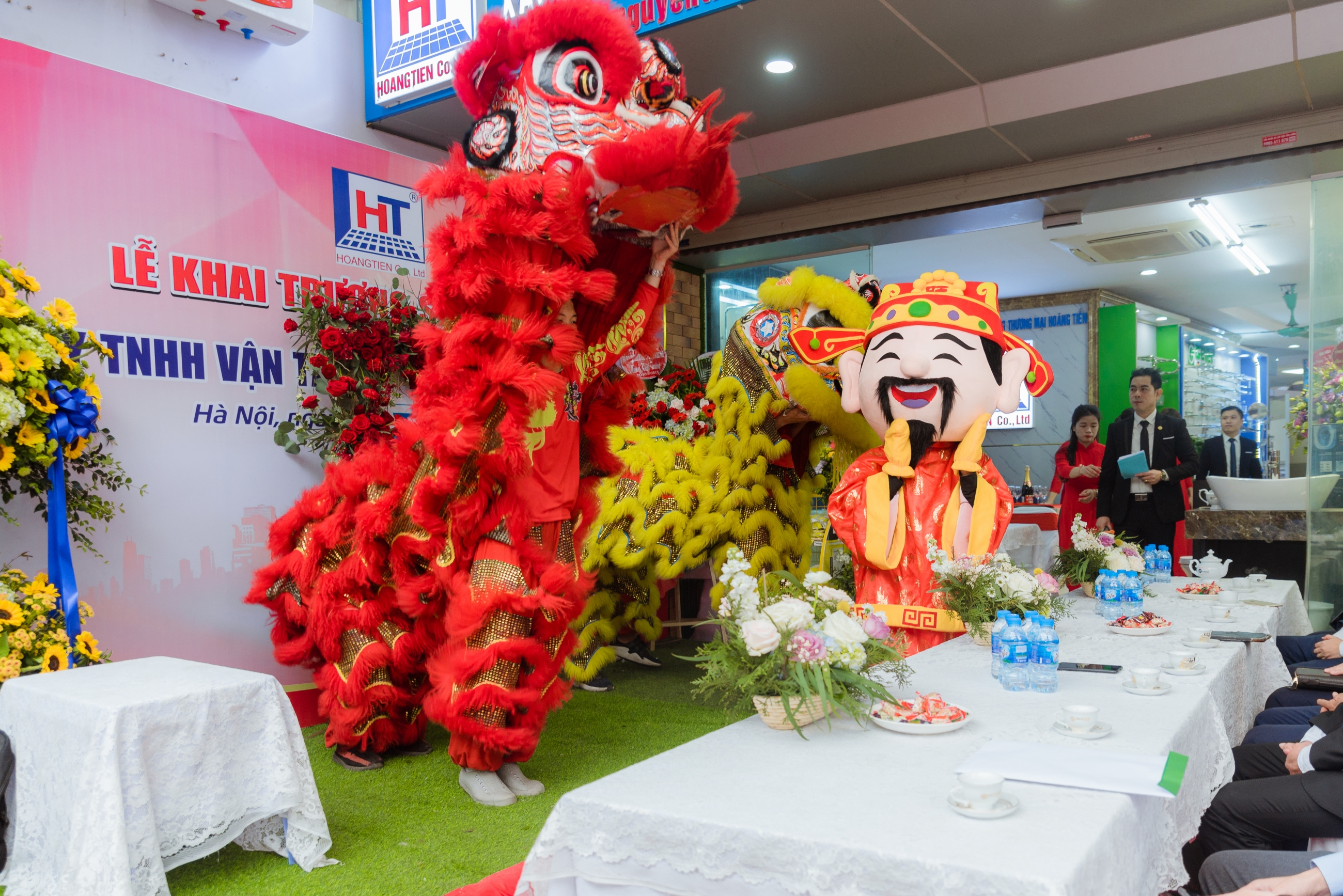 Khai trương tầng 2 99 an trạcch