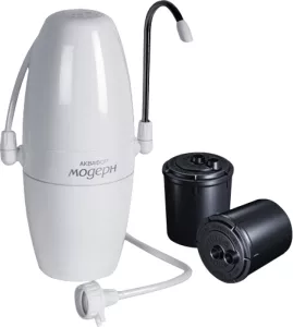 Bộ lọc nước tại quầy Aquaphor Modern